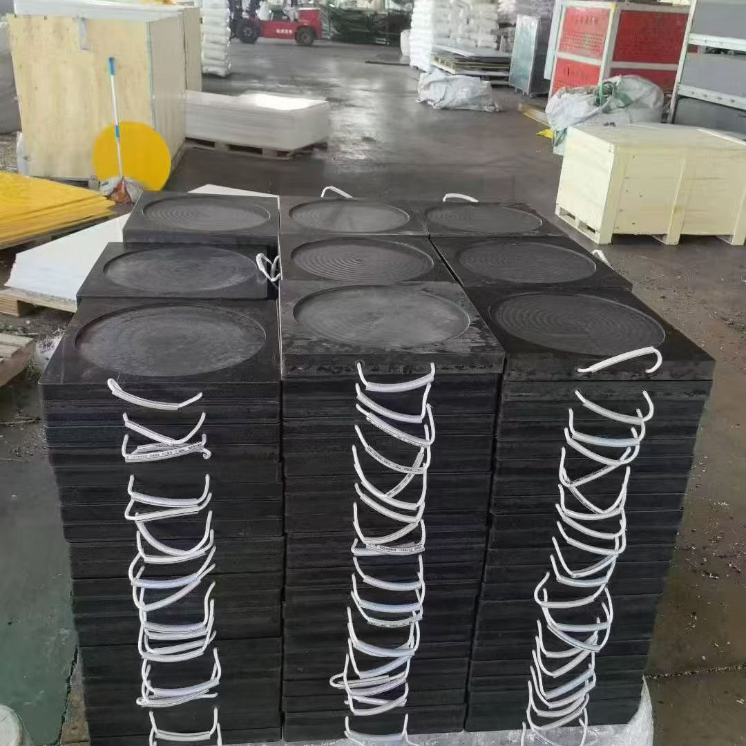 Placas de apoio para estabilizadores de guindaste empilhamento de volume