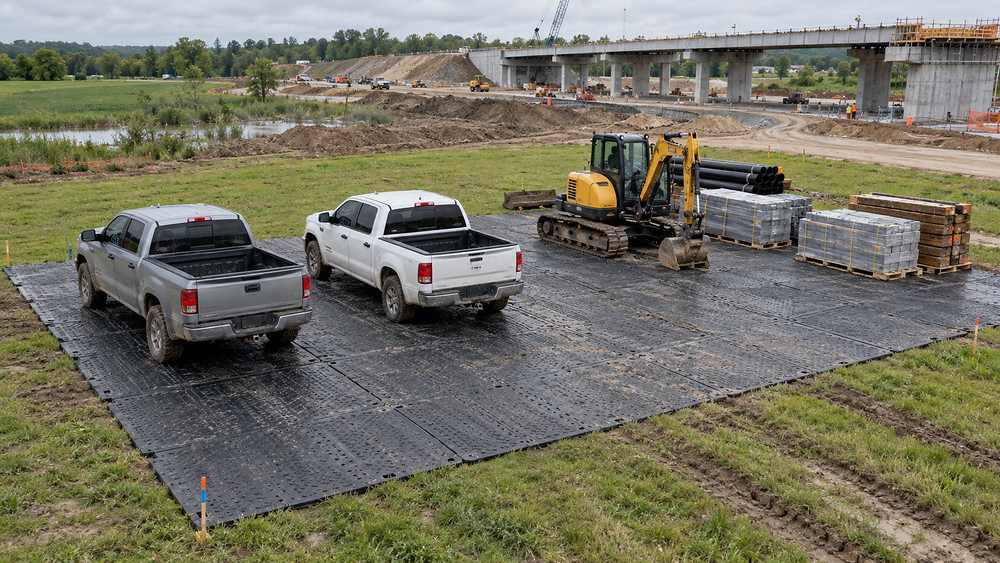 Temporäres Parken und Ausstattung Parkplattformen auf Grünland, Neubaustellenkartierung